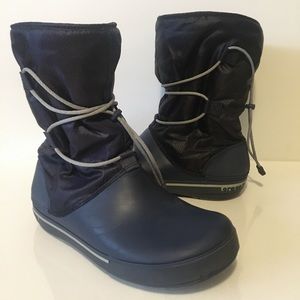 ⚡️ Crocs Navy Blue Winter Boots Size 9 Women’s